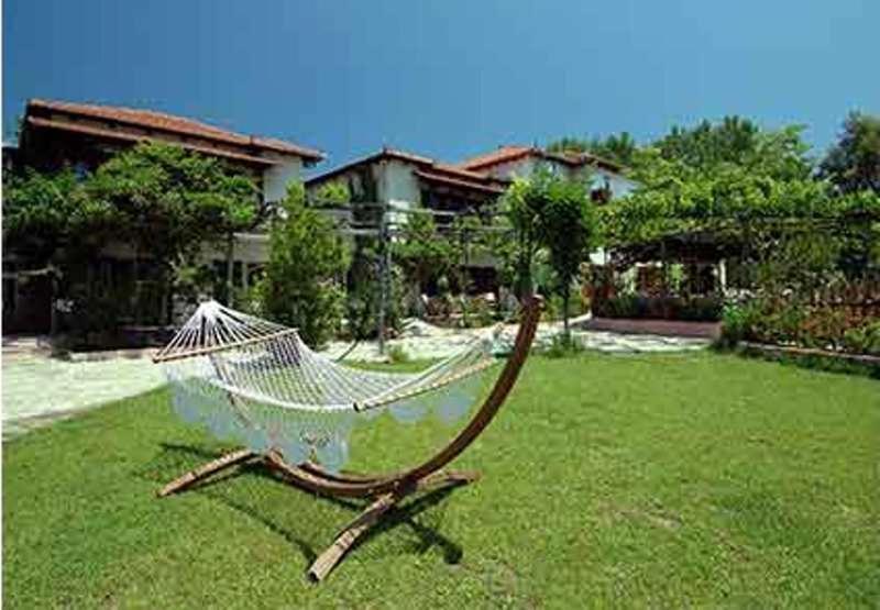 Saily Beach Hotel Koropi Esterno foto